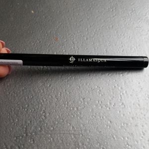 Illamasque liquid eyeliner